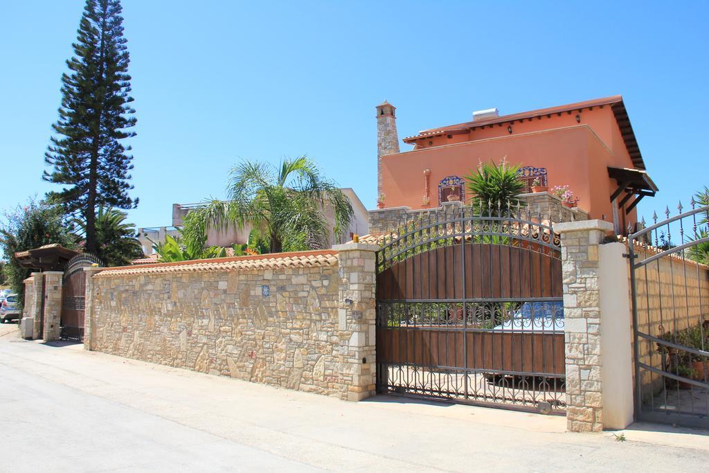 סן לאונה Villa Salvatore חדר תמונה